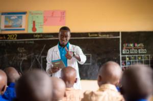 التعليم بوصفه استثمارًا سياديًا: ماذا نتعلم من رواندا؟